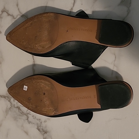 Banana Republic Black Leather Pointed Toe Mary Jane Mules Slides Flats Wmns 7.5 - Picture 8 of 10
